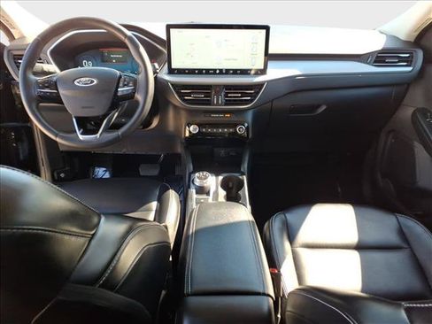 Used 2023 Ford Escape Platinum AWD/4WD image 33