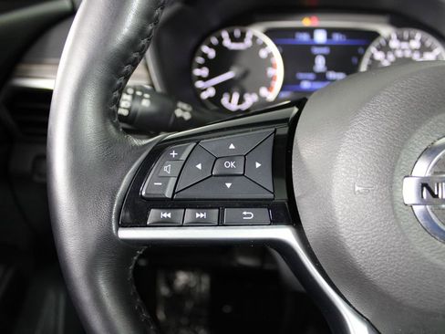Used 2019 Nissan Altima 2.5 Platinum FWD image 24