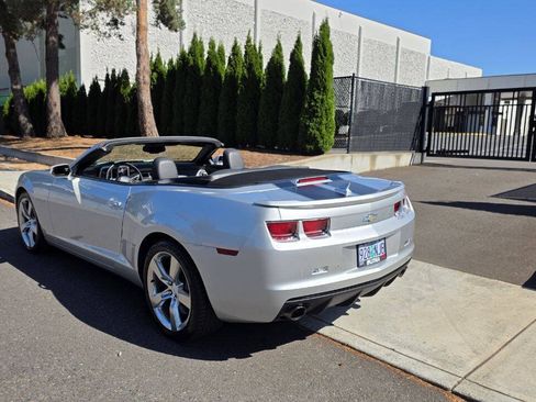 Used 2011 Chevrolet Camaro SS w/ RS Package RWD image 5
