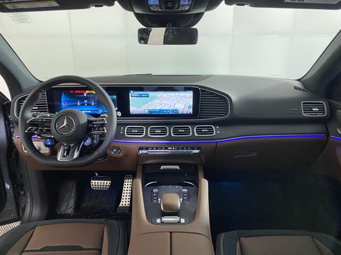 New 2026 Mercedes-Benz GLE 53 AMG 4MATIC Coupe image 15