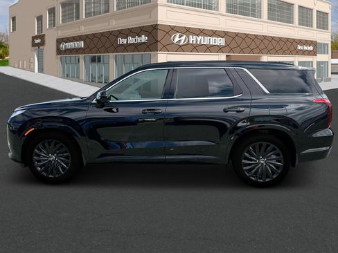New 2025 Hyundai Palisade Calligraphy AWD/4WD image 3