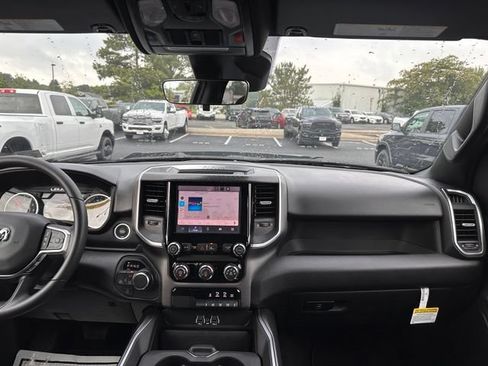 New 2026 RAM 1500 Express AWD/4WD image 26