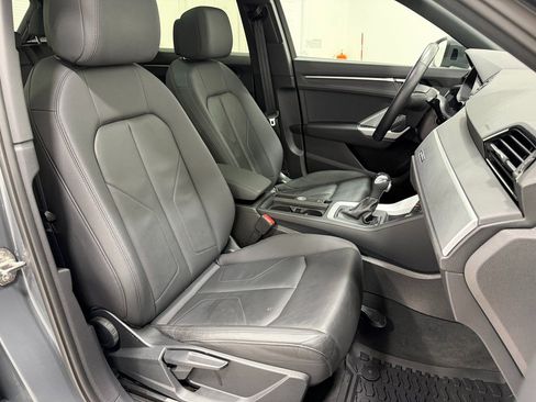 Used 2020 Audi Q3 2.0T Premium w/ Convenience Package image 26