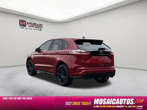 Used 2021 Ford Edge ST-Line AWD/4WD image 5