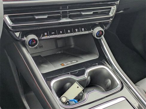 New 2026 Chevrolet Traverse Z71 image 19