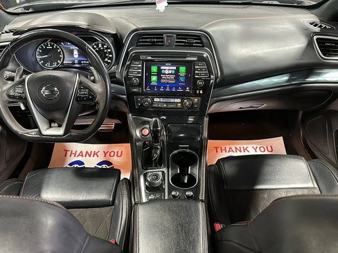 Used 2019 Nissan Maxima SR w/ Premium Package image 18