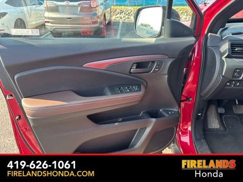 Used 2024 Honda Passport EX-L image 12