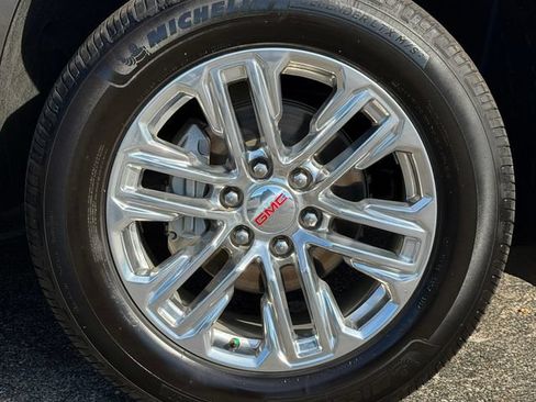 Used 2021 GMC Yukon SLT w/ SLT Luxury Plus Package RWD image 6