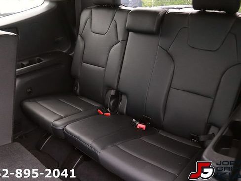 Certified 2025 Kia Telluride EX FWD image 15