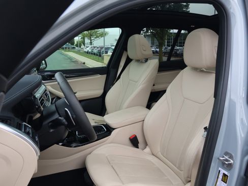 Used 2022 BMW X3 M40i w/ Premium Package AWD/4WD image 34