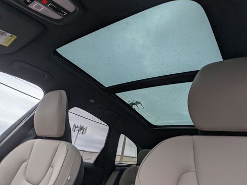 New 2026 Volvo XC60 B5 Plus w/ Climate Package image 14