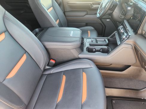 Certified 2024 GMC Sierra 2500 AT4 w/ AT4 Premium Plus Package image 14