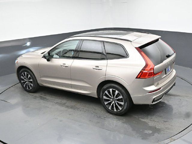 Used 2024 Volvo XC60 B5 Core w/ Climate Package AWD/4WD image 44