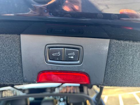 Used 2017 Porsche Cayenne S AWD/4WD image 35