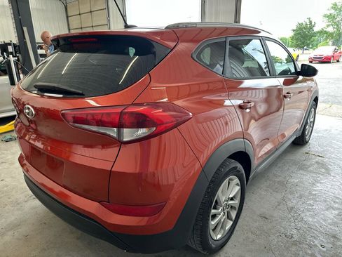 Used 2016 Hyundai Tucson SE w/ Option Group 02 FWD image 5