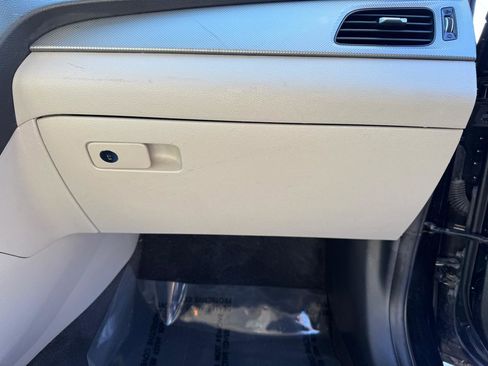 Used 2018 Hyundai Sonata SE image 36