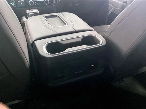 Used 2022 Chevrolet Silverado 1500 RST AWD/4WD image 11
