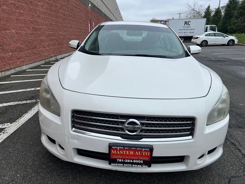 Used 2009 Nissan Maxima 3.5 SV w/ Sport Pkg image 2