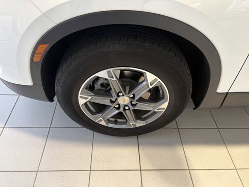 Used 2024 Chevrolet Blazer LT w/ Sound & Technology Package image 8