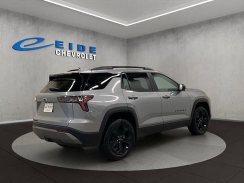 New 2026 Chevrolet Equinox LT w/ Midnight Edition image 3