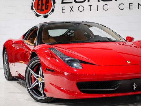 Used 2012 Ferrari 458 Italia image 25