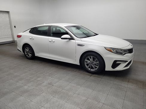 Used 2019 Kia Optima LX image 11