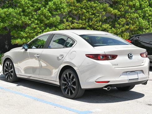 Certified 2025 MAZDA MAZDA3 s FWD image 6