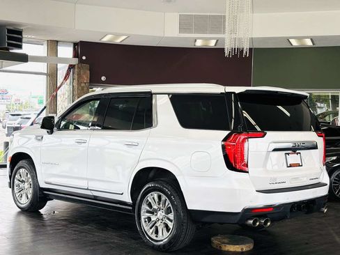 Used 2022 GMC Yukon Denali AWD/4WD image 16
