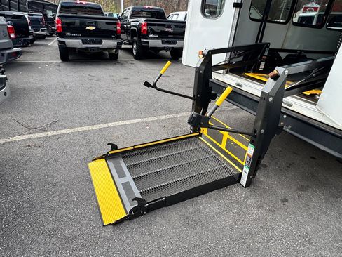 Used 2017 Ford E-350 and Econoline 350 Super Duty w/ Shuttle Bus Prep Package image 39