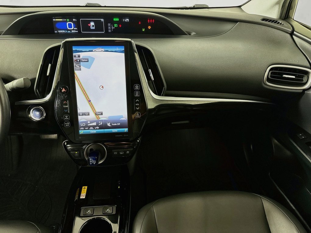 Used 2020 Toyota Prius Prime XLE FWD image 25