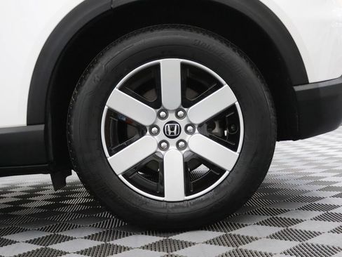 Used 2024 Honda Prologue EX image 6
