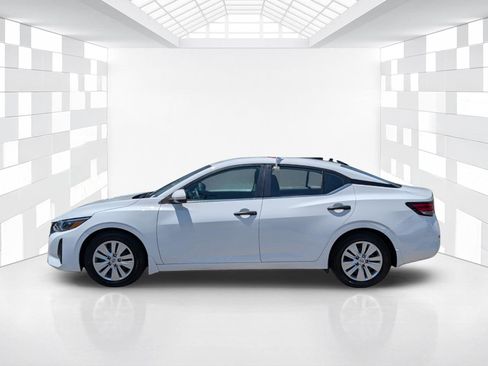 Certified 2024 Nissan Sentra S FWD image 4
