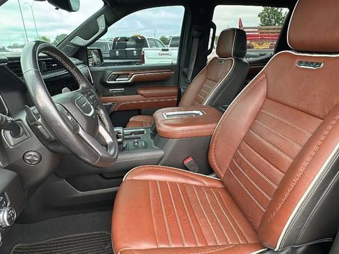Used 2022 GMC Sierra 1500 Denali Ultimate image 9