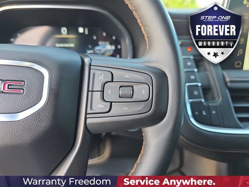 Used 2023 GMC Yukon AT4 AWD/4WD image 23