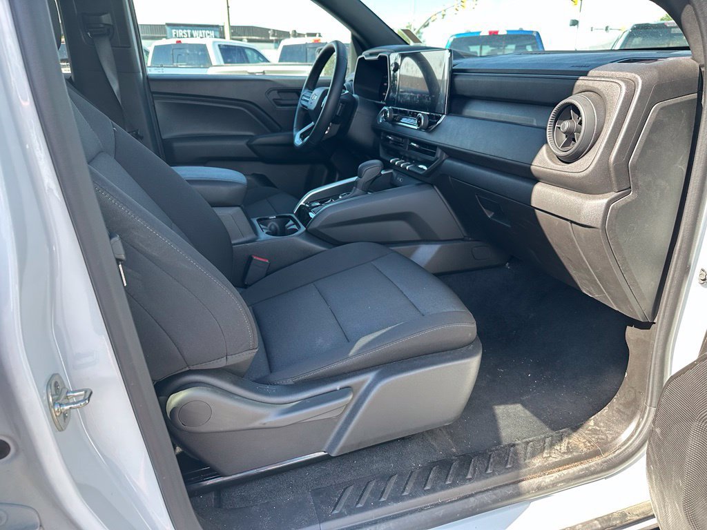 Certified 2026 Chevrolet Colorado W/T w/ Advanced Trailering Package AWD/4WD image 23