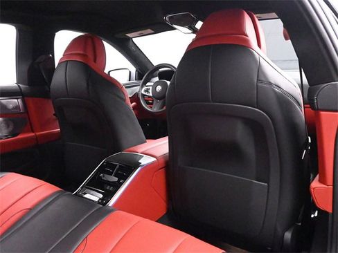 Used 2023 BMW ALPINA B8 xDrive Gran Coupe image 22