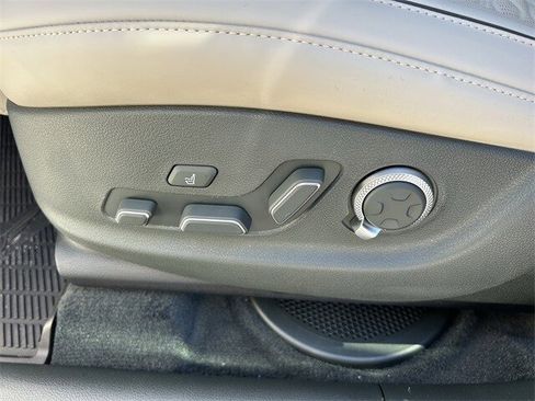 New 2026 Genesis GV80 3.5T e-SC image 22