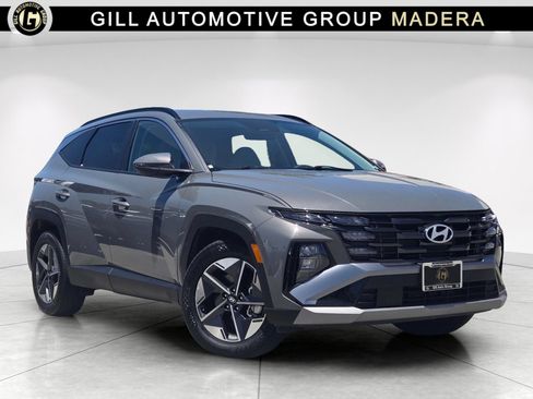 Used 2025 Hyundai Tucson SEL FWD image 1