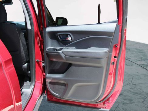 Used 2024 Honda Ridgeline Sport image 22