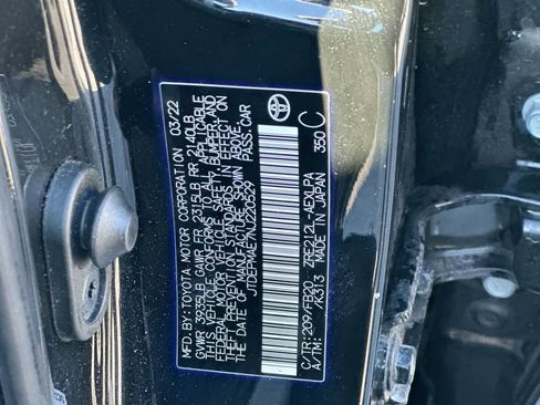 Used 2022 Toyota Corolla LE image 36