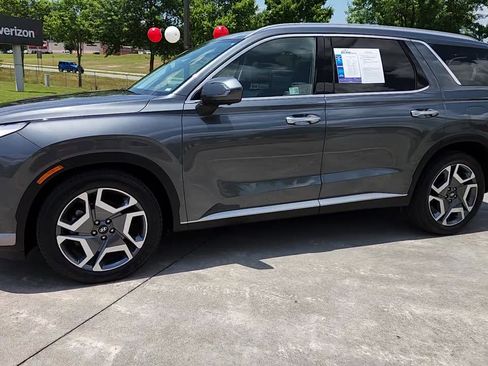 Used 2024 Hyundai Palisade SEL image 4