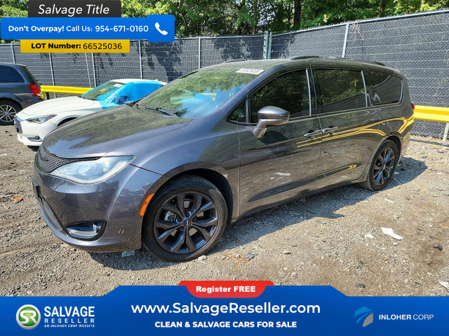 Used 2019 Chrysler Pacifica Touring-L w/ Premium Audio Group FWD image 1