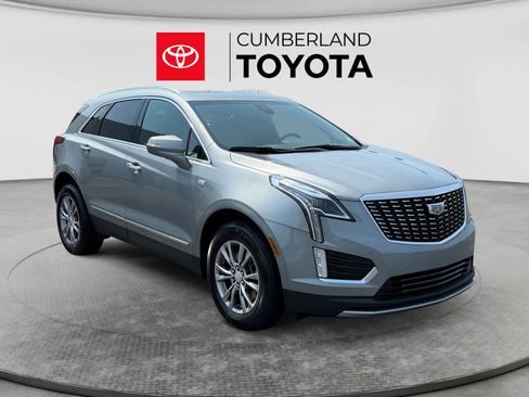 Used 2023 Cadillac XT5 Premium Luxury w/ LPO, Floor Liner Package FWD image 7
