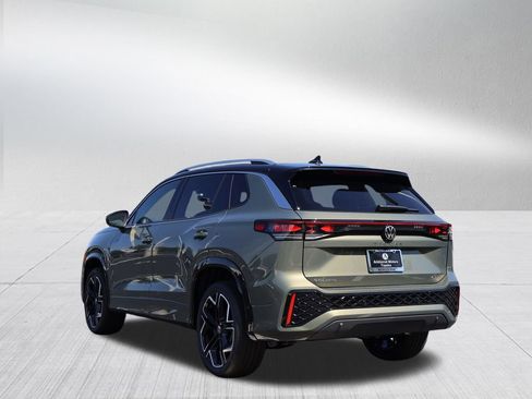 New 2026 Volkswagen Tiguan SEL R-Line AWD/4WD image 5