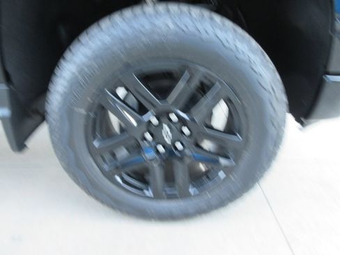 New 2026 Chevrolet Silverado 1500 LT Trail Boss w/ LT Trail Boss Premium Package AWD/4WD image 10