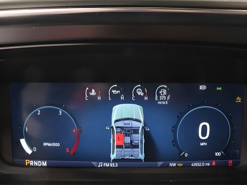 Used 2024 Ford F350 Platinum w/ FX4 Off-Road Package image 11