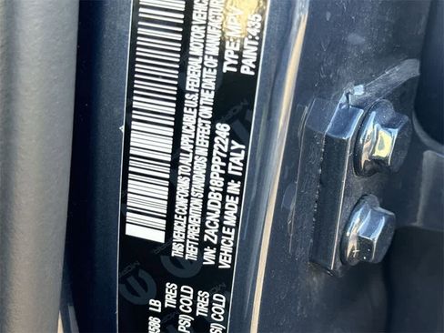 Used 2023 Jeep Renegade Latitude image 25