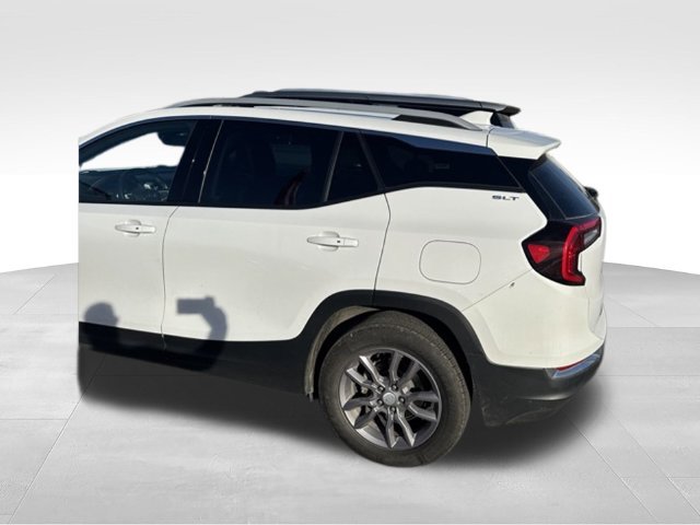 Used 2023 GMC Terrain SLT FWD image 18