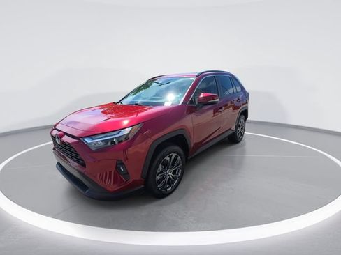 Used 2023 Toyota RAV4 XLE Premium AWD/4WD image 4