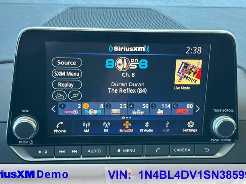 Used 2025 Nissan Altima 2.5 SV FWD image 22